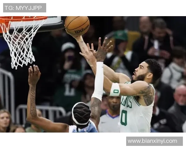 塔图姆领衔绿军险胜森林狼兰德尔与怀特表现不俗助力球队胜利