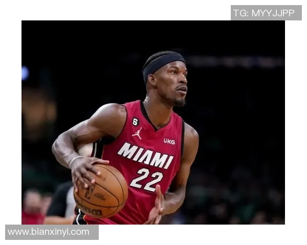 开学第一天吉米巴特勒庆祝职业生涯第15年分享精彩瞬间与球迷共欢庆