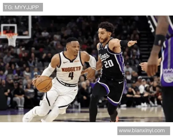 拉文：小萨是联盟最好的篮板手 他对我们来说意义重大