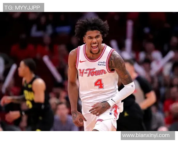 别又给撞伤了~杰伦·格林采访 罗伊斯·奥尼尔过来庆祝把前者撞飞 别又给撞伤了~杰伦·格林采访 罗伊斯·奥尼尔过来庆祝把前者撞飞